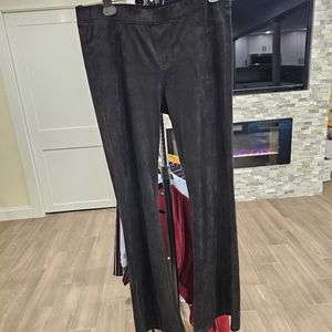 Design Lab. Long Black Faux Suede Pants, Long and Stretchy! Size L.